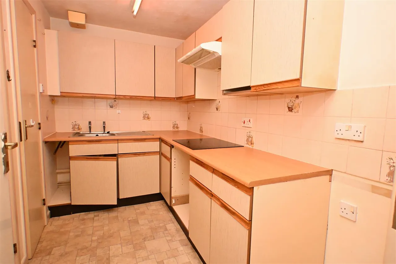 Worting Road, Basingstoke, photo 4