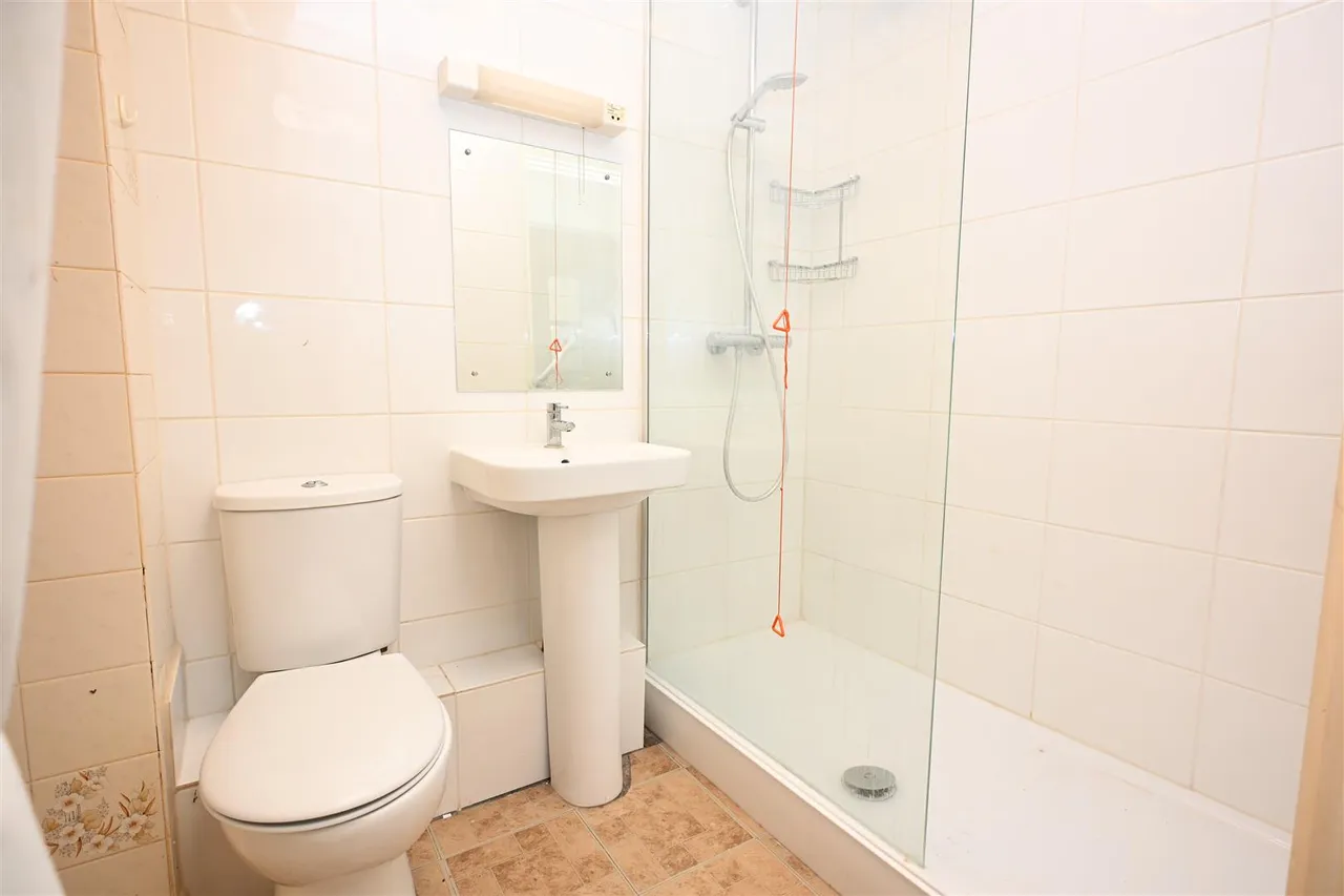 Worting Road, Basingstoke, photo 7