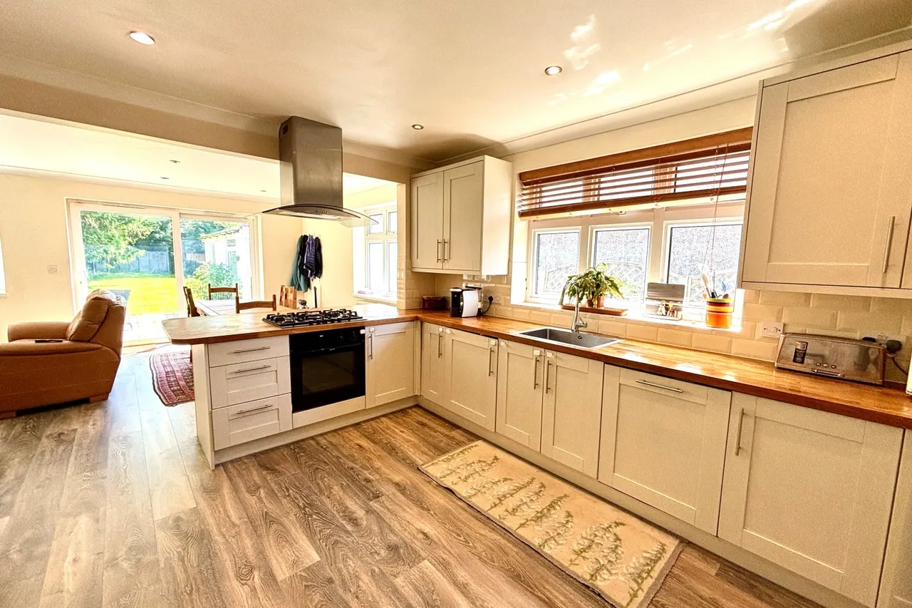 Stroude Road, Surrey Virginia Water, GU25, photo 4
