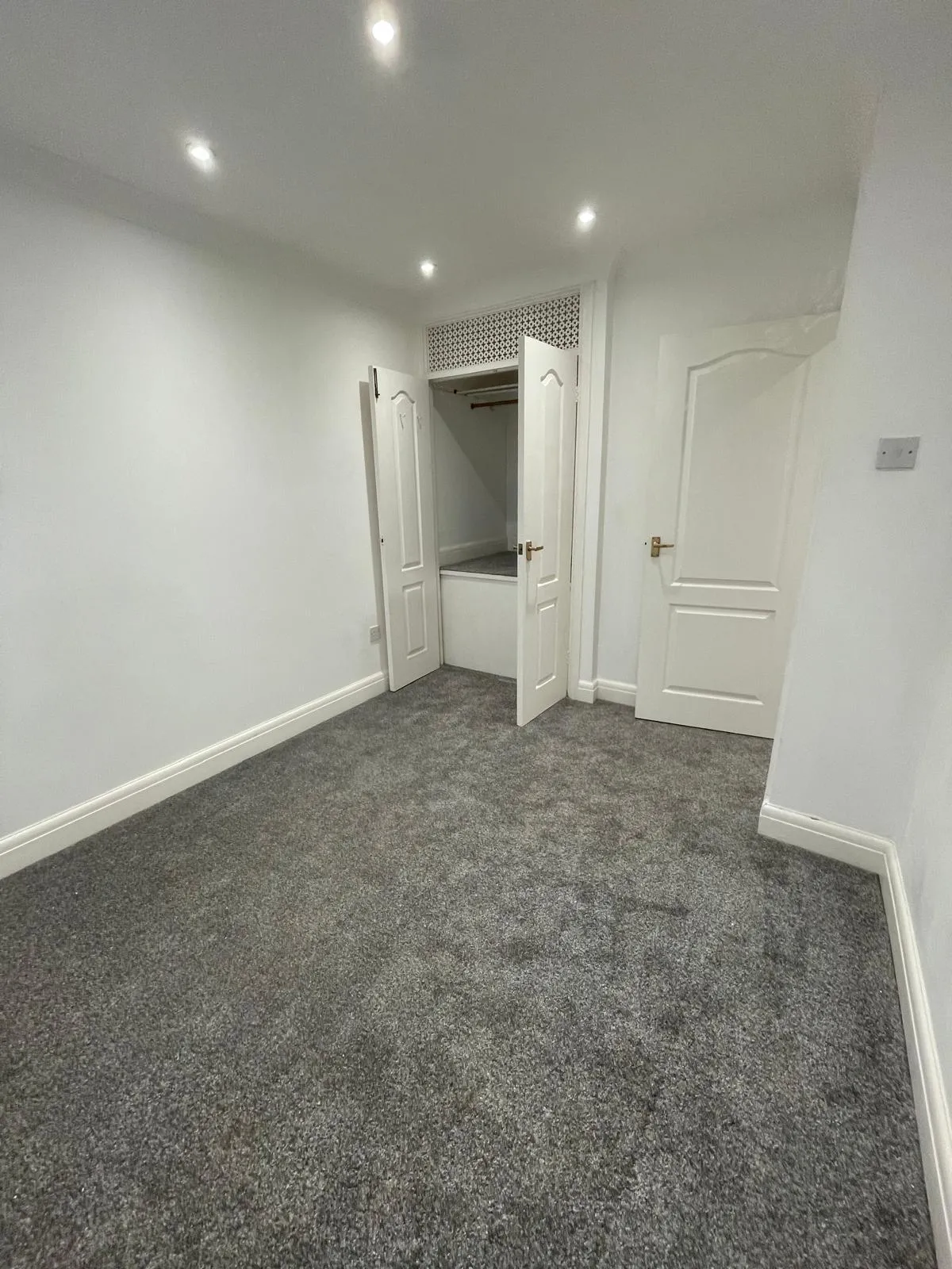 Aspen Park Drive, Watford, WD25, photo 8