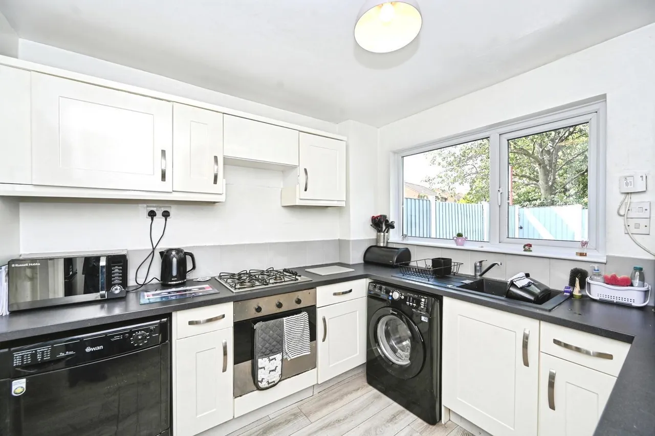 Bagnall Close, Great Sankey, Warrington, Cheshire, WA5, photo 6