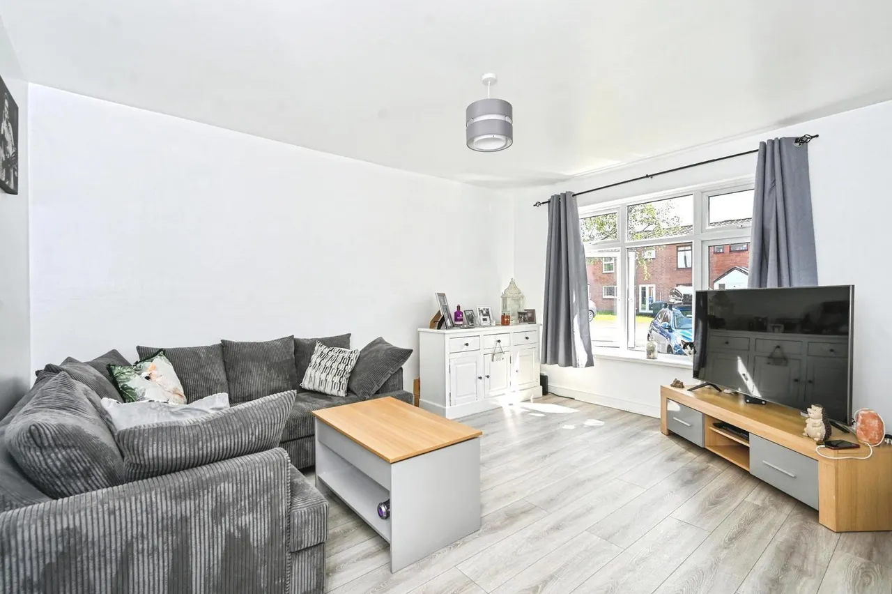 Bagnall Close, Great Sankey, Warrington, Cheshire, WA5, photo 3