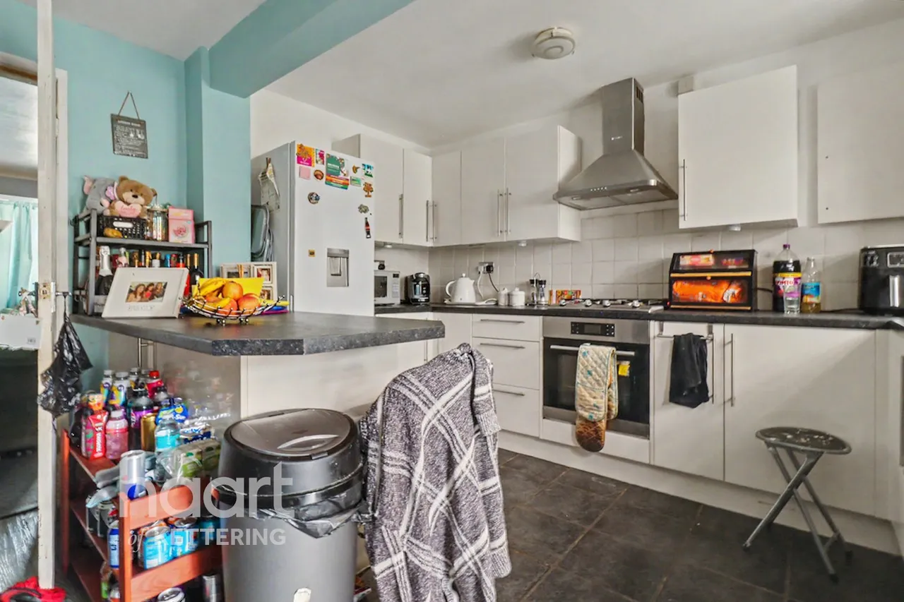 Warwick Close, Market Harborough, LE16, photo 5