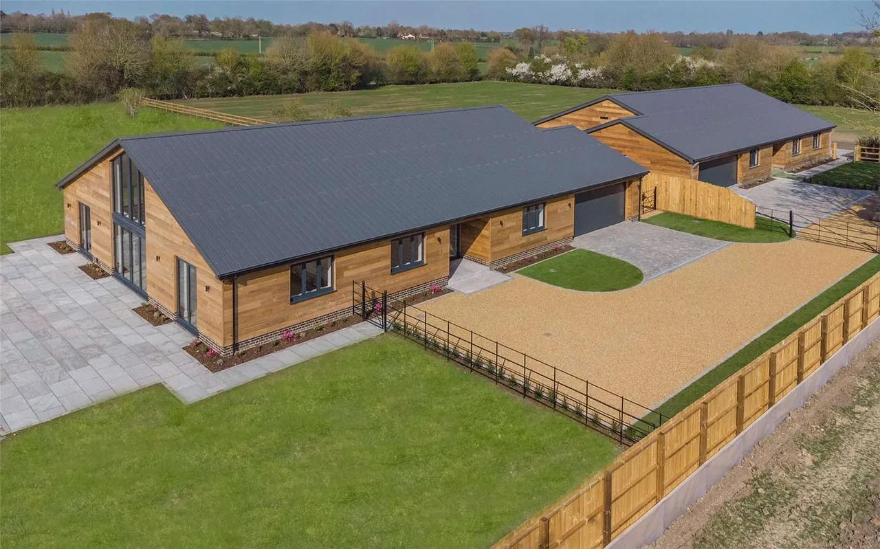 Elm Tree Farm, School Road, Tivetshall St. Margaret, Norwich, NR15 2BL, photo 5