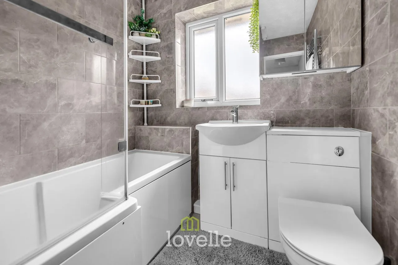 Harlstone Court, Grimsby, DN34, photo 8