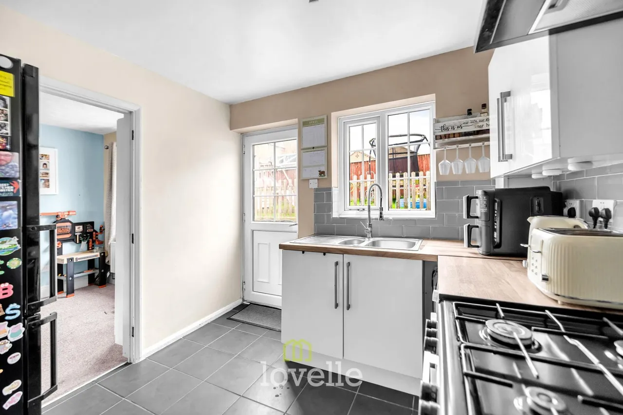Harlstone Court, Grimsby, DN34, photo 6