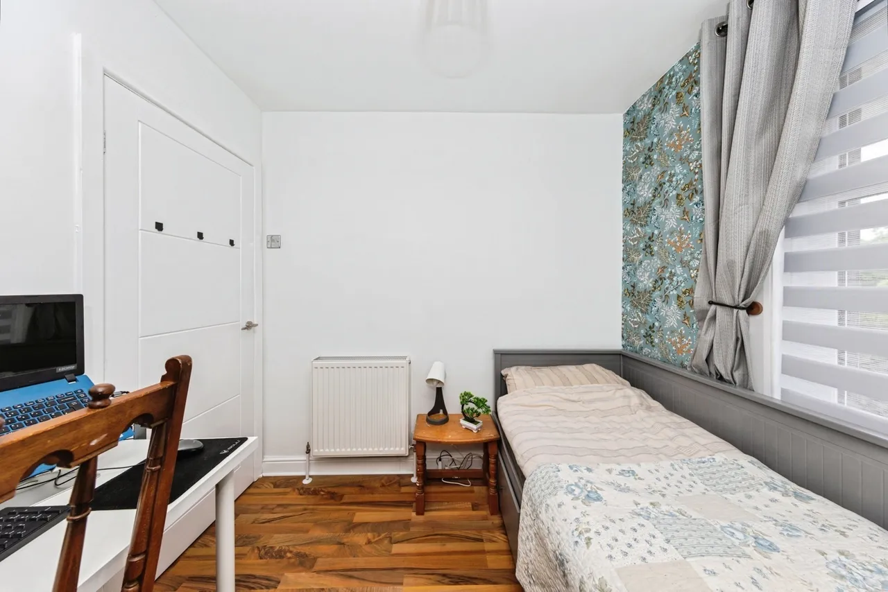 Steele Avenue, Carmarthen, SA31, photo 15