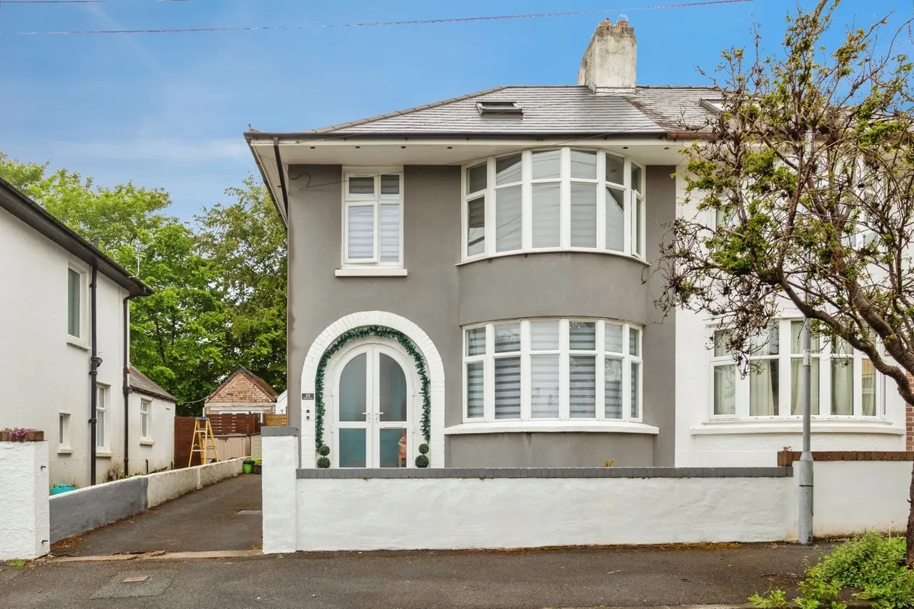 4 bed house for sale, Steele Avenue, Carmarthen, SA31