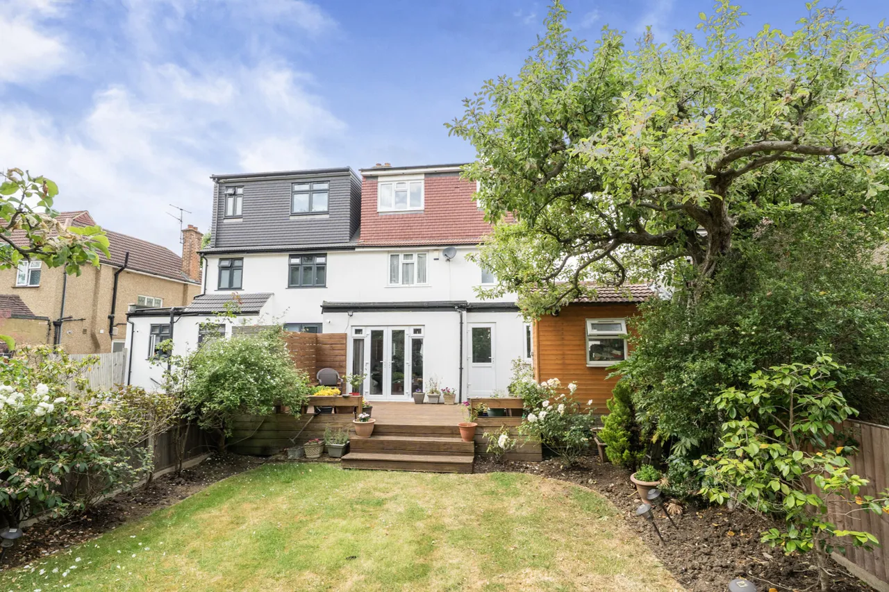 Imperial Drive, Harrow, HA2, photo 11