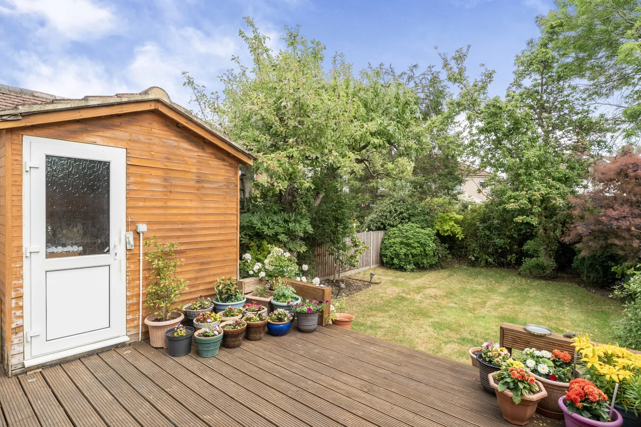 Imperial Drive, Harrow, HA2, photo 13