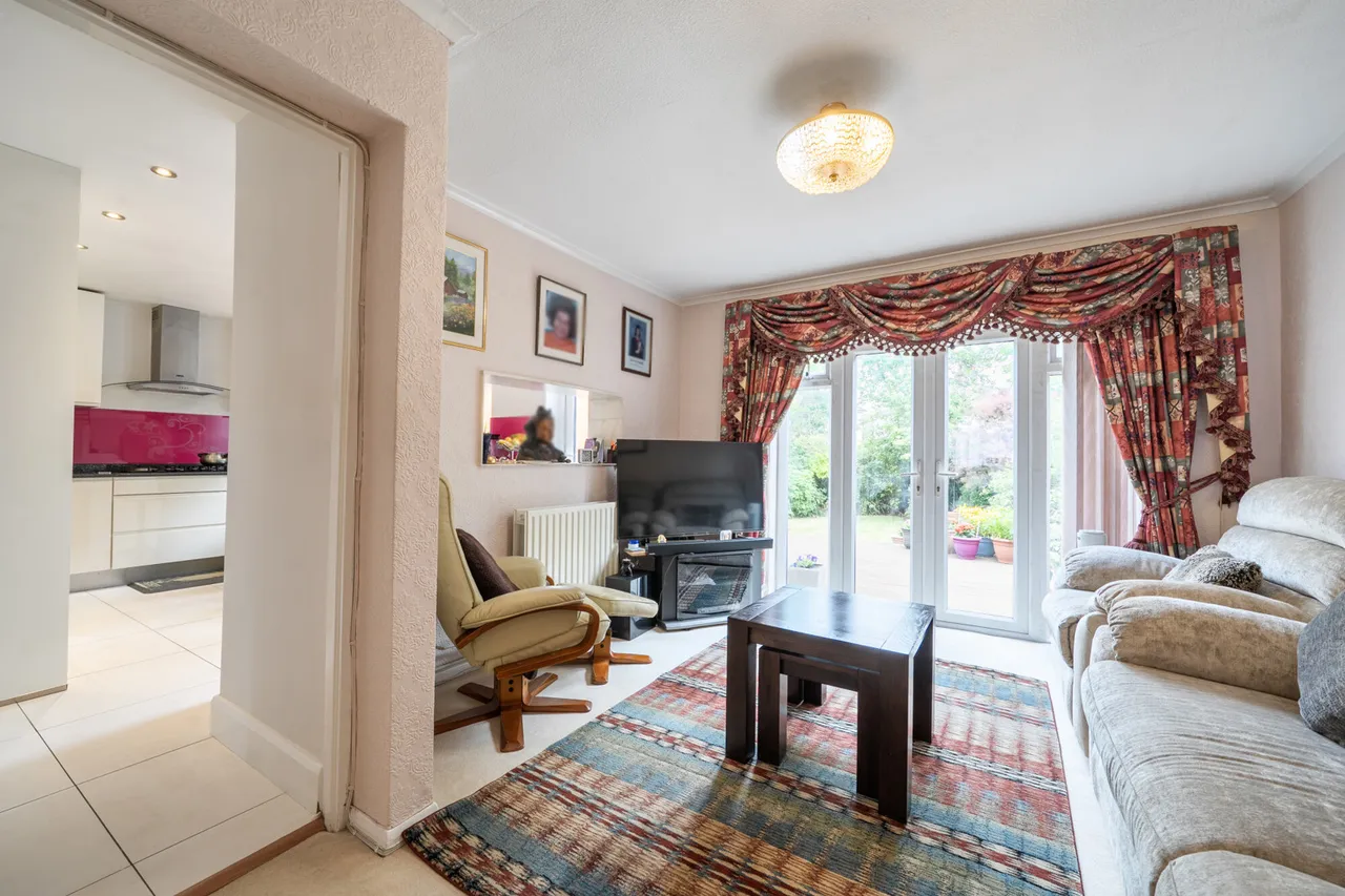 Imperial Drive, Harrow, HA2, photo 22