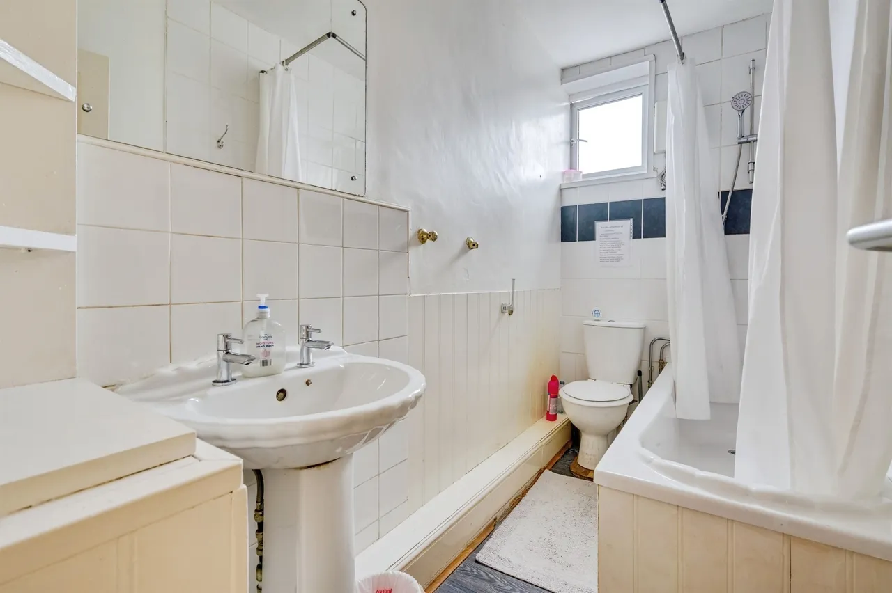 Ladysmith Road, Plymouth, PL4, photo 17