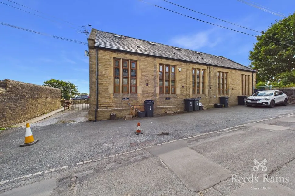 Warley Town Lane, Halifax, West Yorkshire, HX2, photo 4
