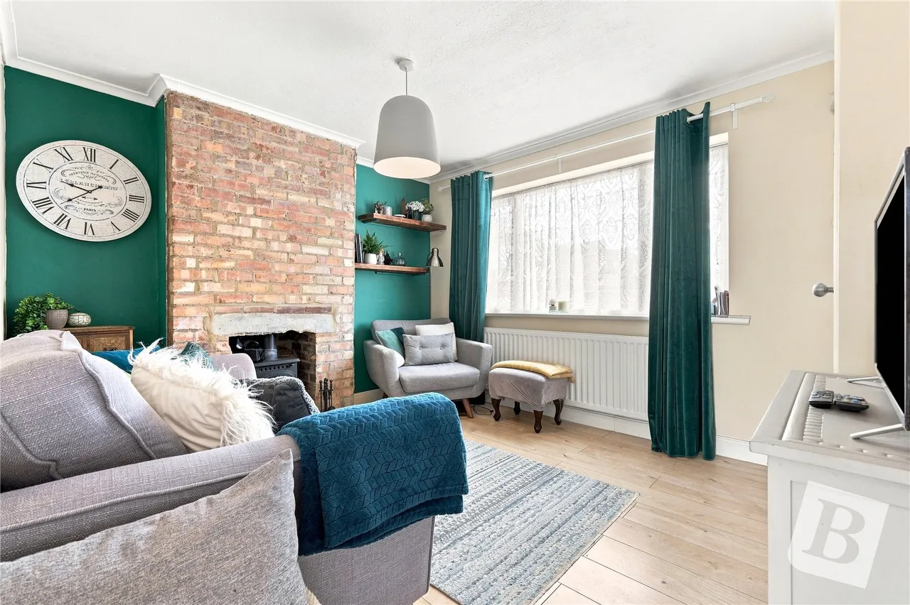 Laburnum Drive, Moulsham Lodge, Essex, CM2, photo 7