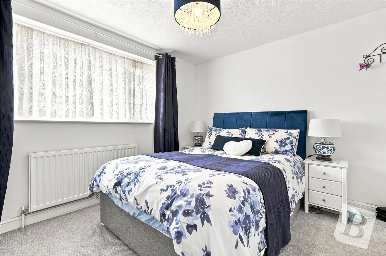Laburnum Drive, Moulsham Lodge, Essex, CM2, photo 9
