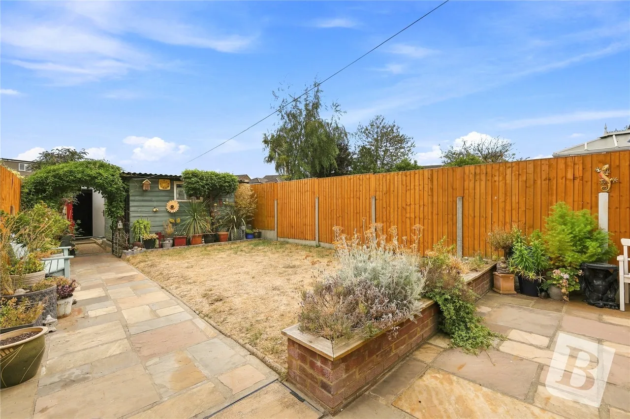Laburnum Drive, Moulsham Lodge, Essex, CM2, photo 8