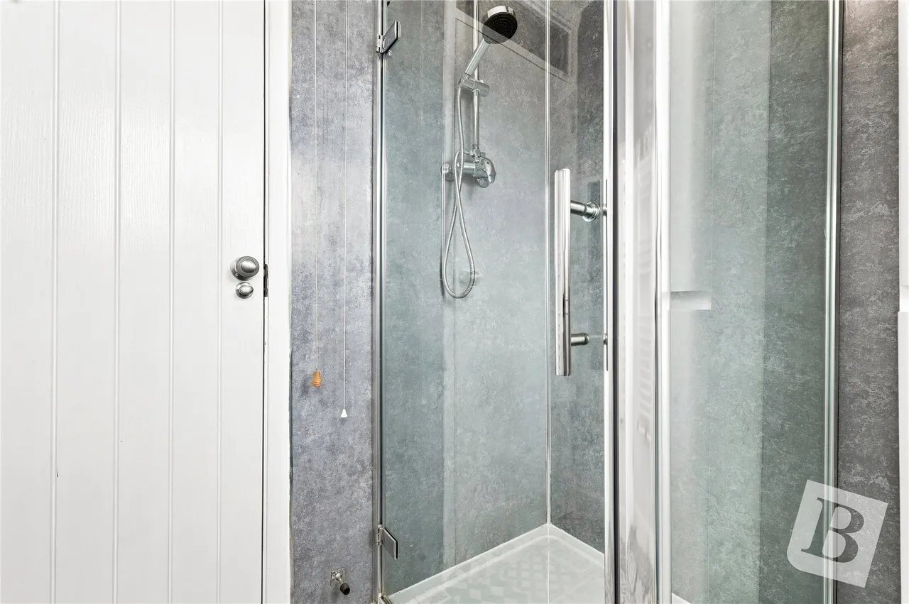 Laburnum Drive, Moulsham Lodge, Essex, CM2, photo 14