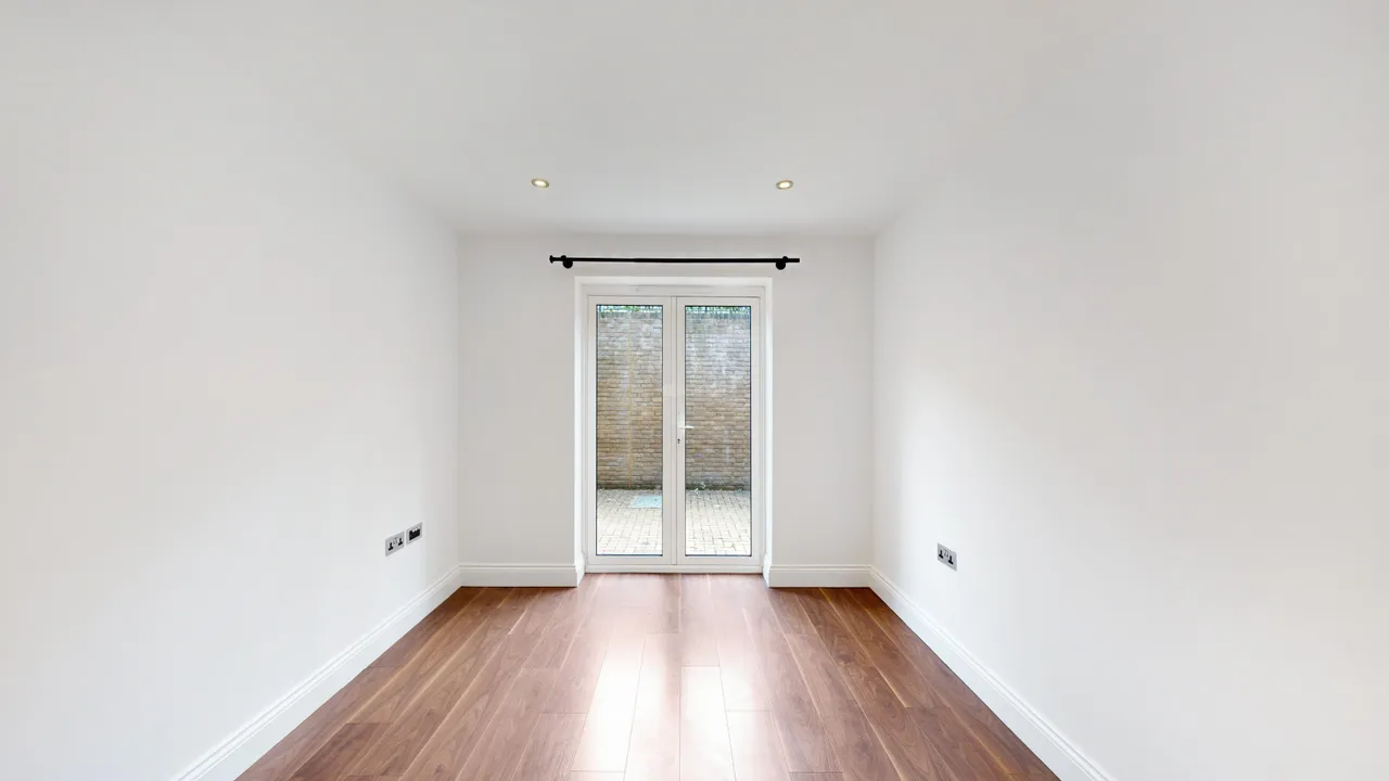 Huguenot Drive, N13, photo 10