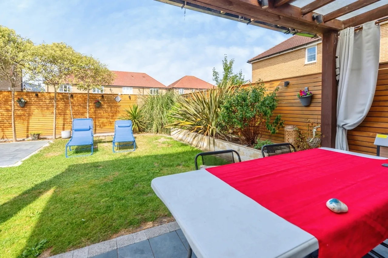 Potters Way, North Bersted, PO21, photo 2