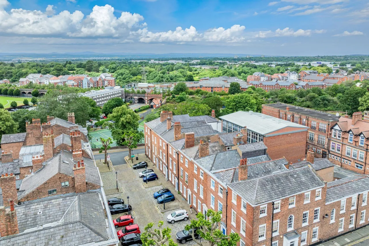 7 bed house for sale — Stanley Place, Chester, Cheshire, CH1 2LU
