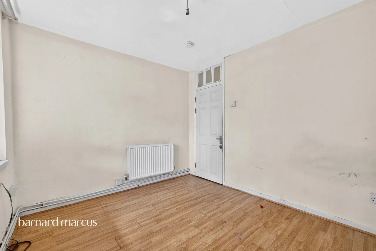 Goldsmith Road, London, photo 8