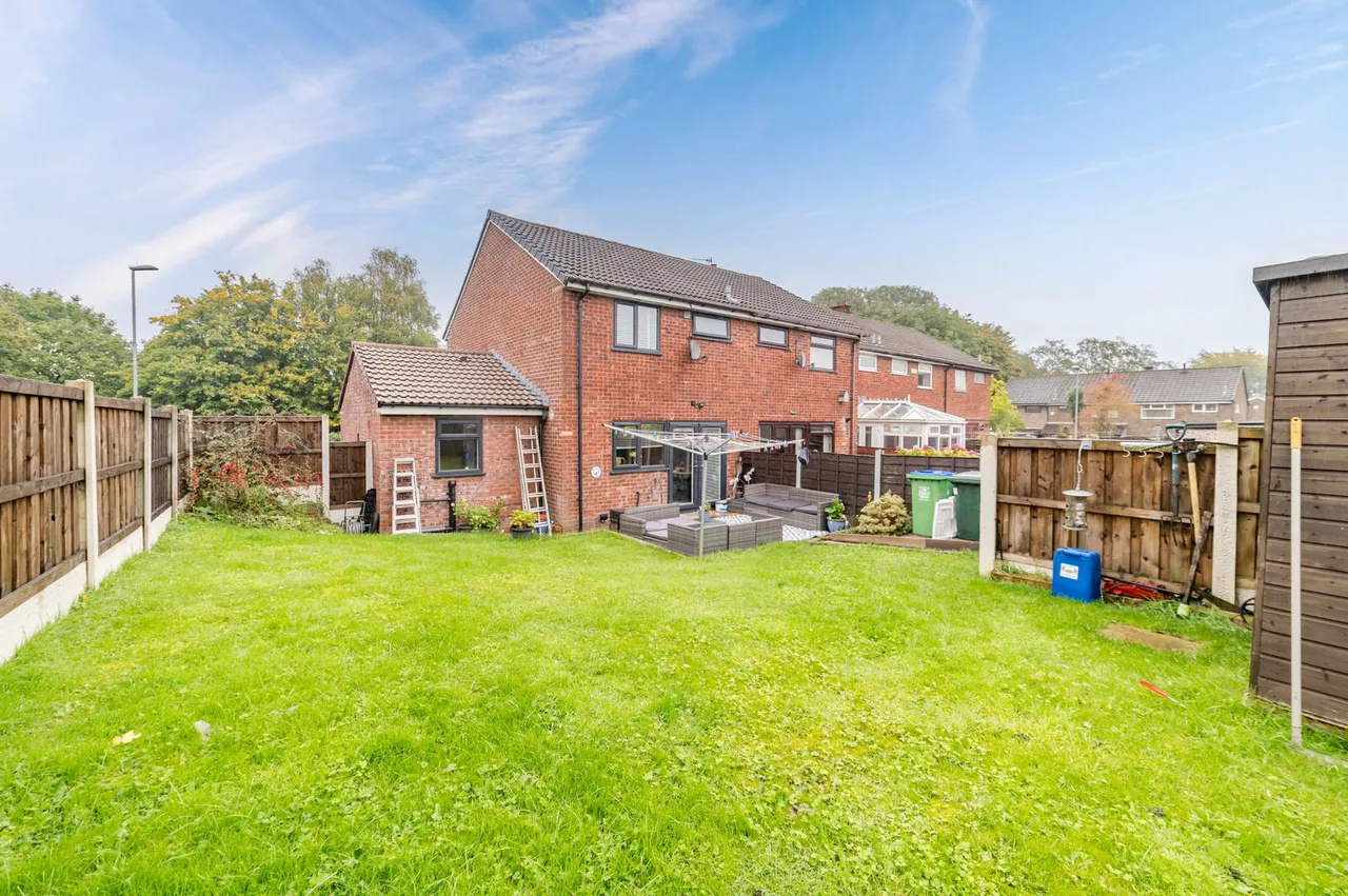 Ribble Grove, Summit, photo 2
