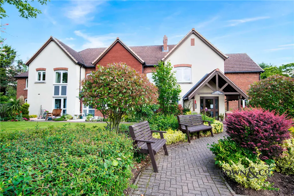 Charter Court, Retford, photo 10