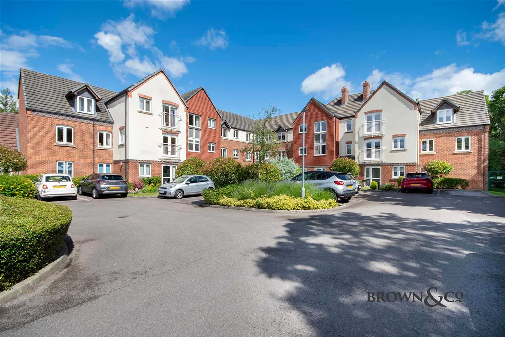 Charter Court, Retford, photo 9
