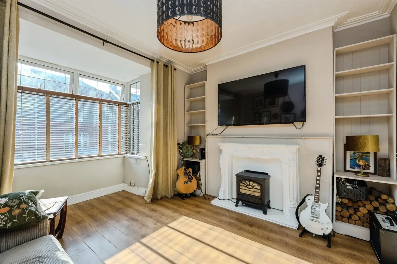 Springfield Street, Swansea, SA6, photo 5