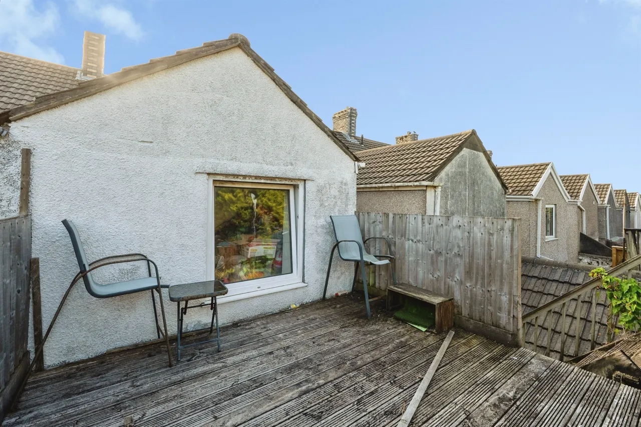 Springfield Street, Swansea, SA6, photo 12