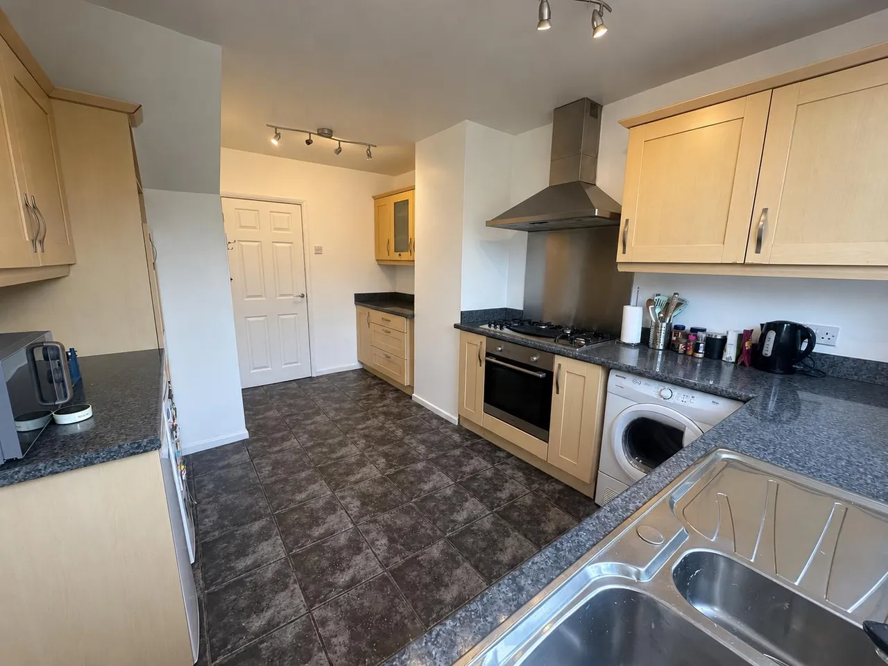 Wentworth Road, Wolverhampton, WV10, photo 5