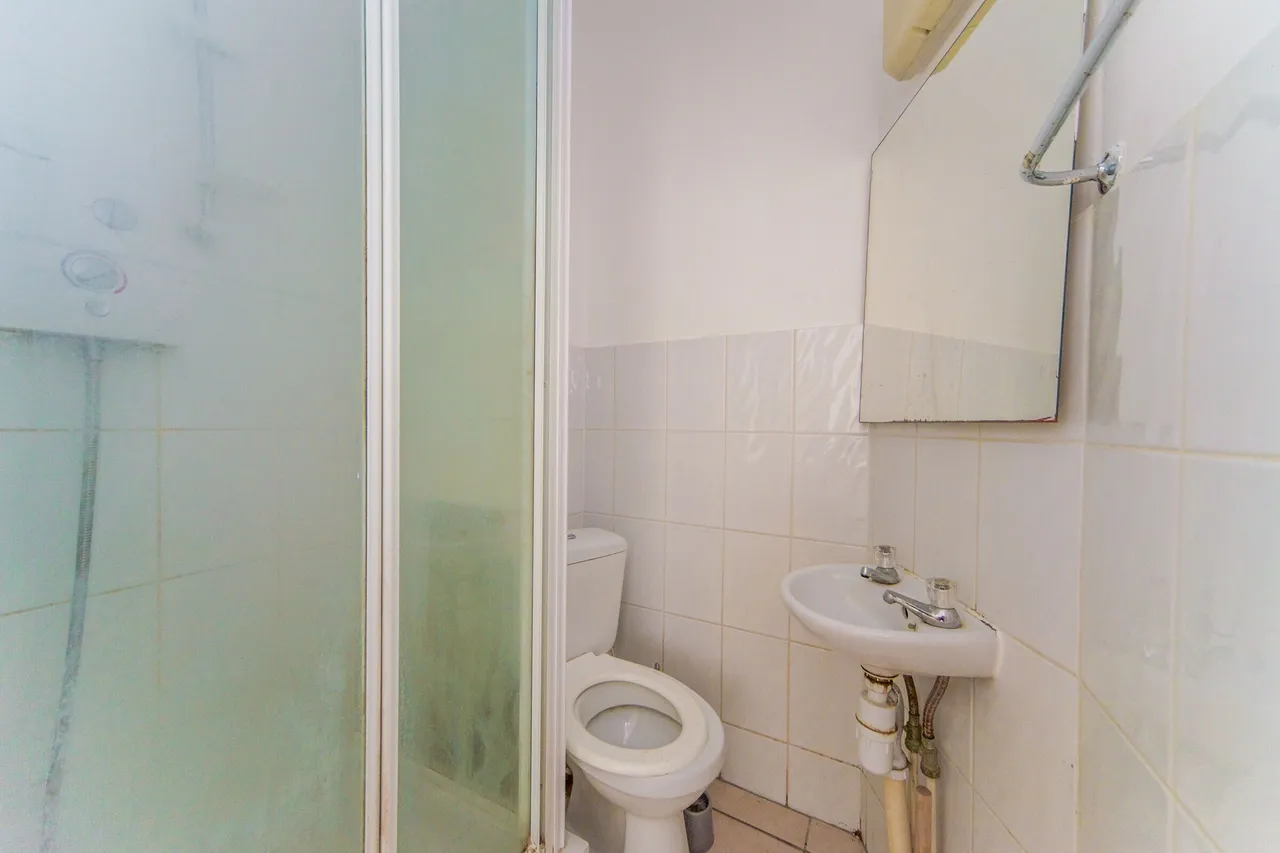 Selsdon Road, Upton Park, E13, photo 8