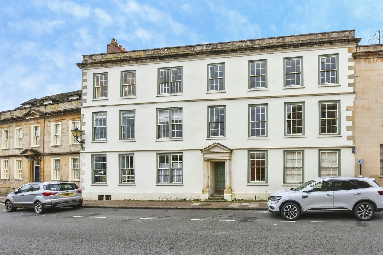 St. Mary Street, Chippenham, SN15, photo 18