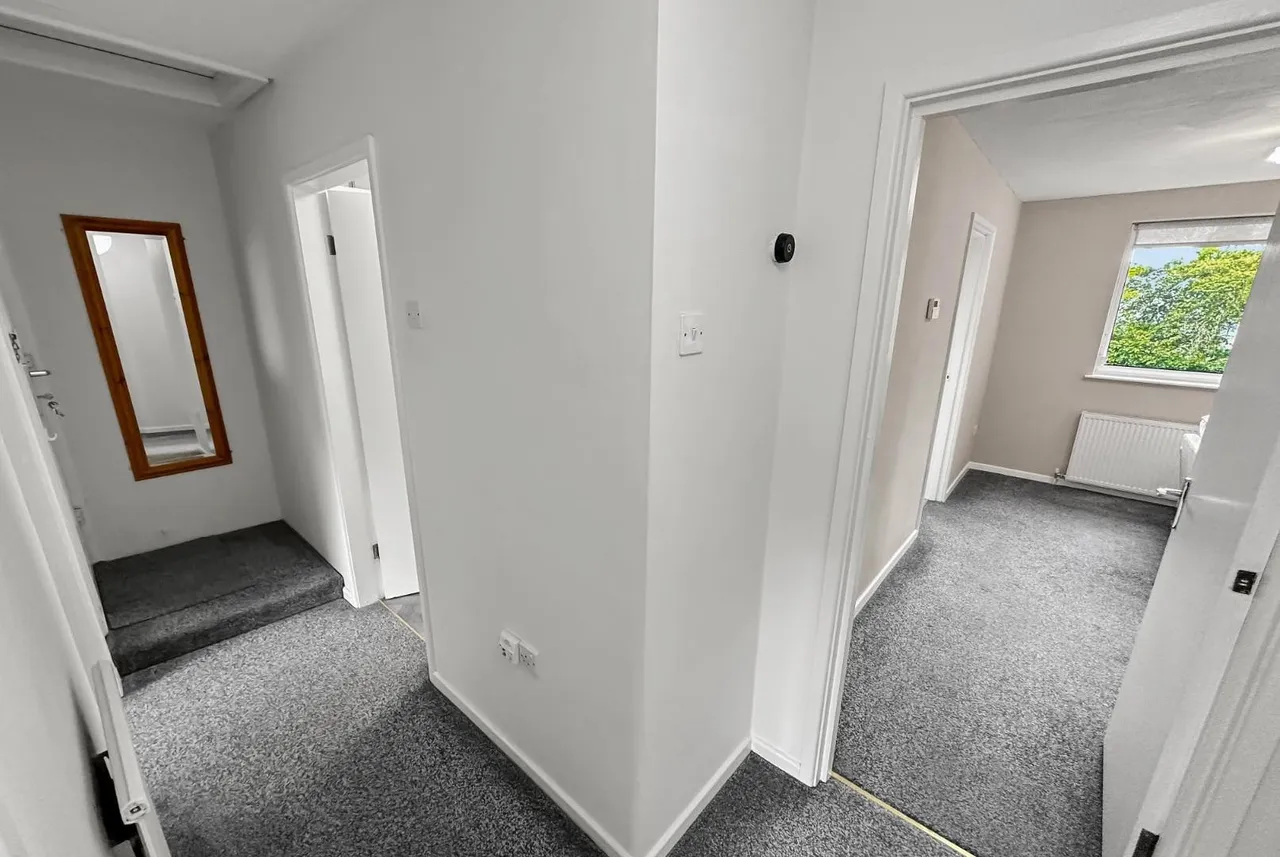 Thorndale Court, Timperley, Cheshire WA15 7SE, photo 8