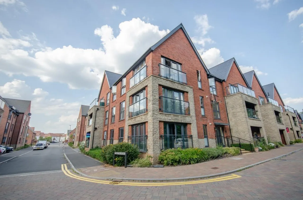 1 bed flat for sale — Jenkins Way, Frenchay, Bristol, BS16 2NS
