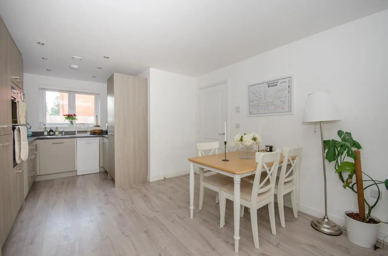 Jenkins Way, Frenchay, Bristol, BS16 2NS, photo 9