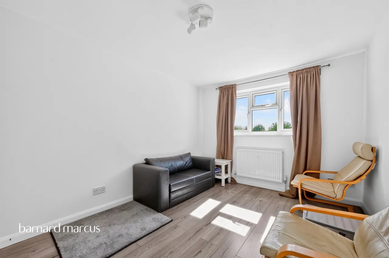 Windrush, New Malden, photo 7