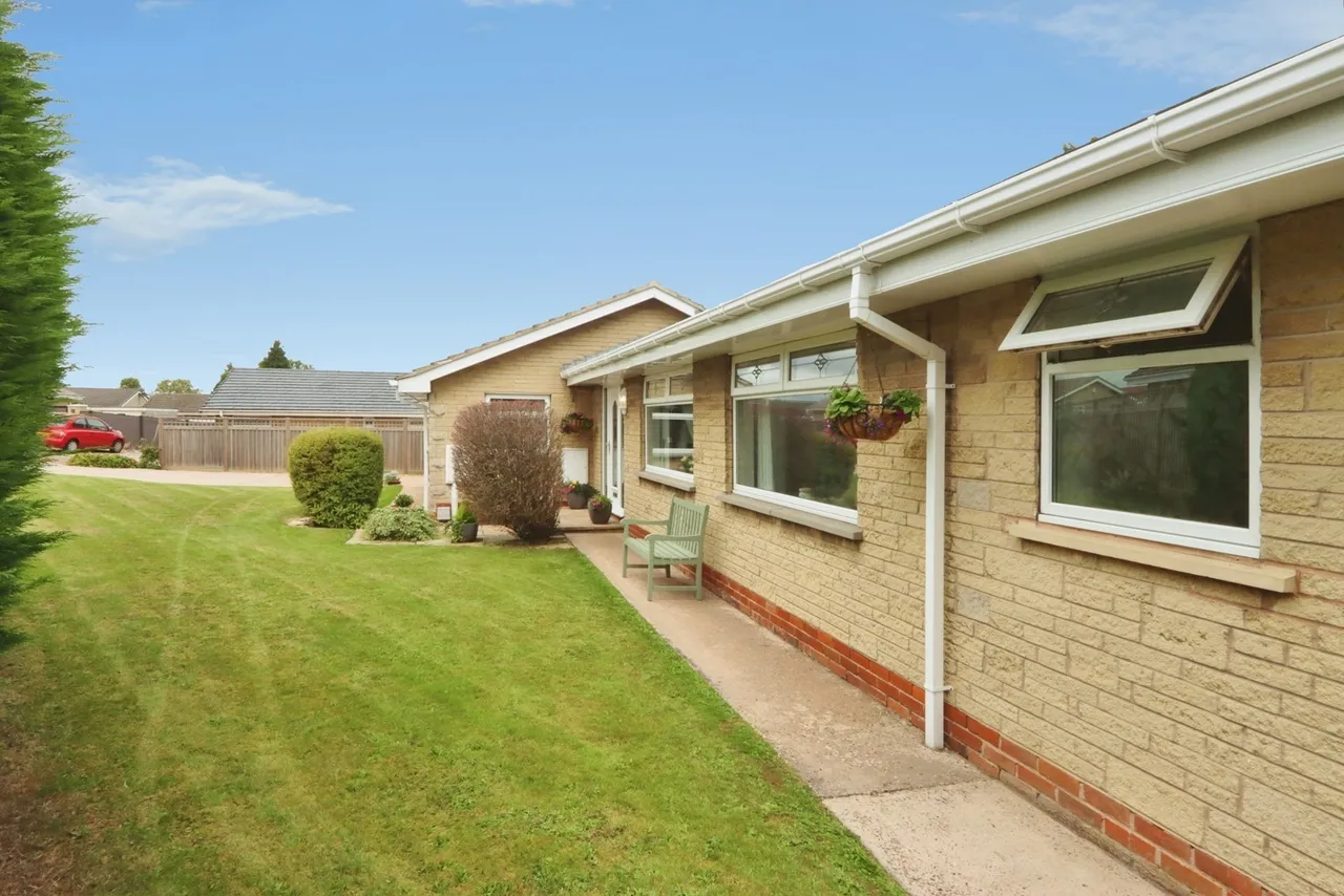 Lingodell Close, Laughton, Sheffield, South Yorkshire, S25, photo 41