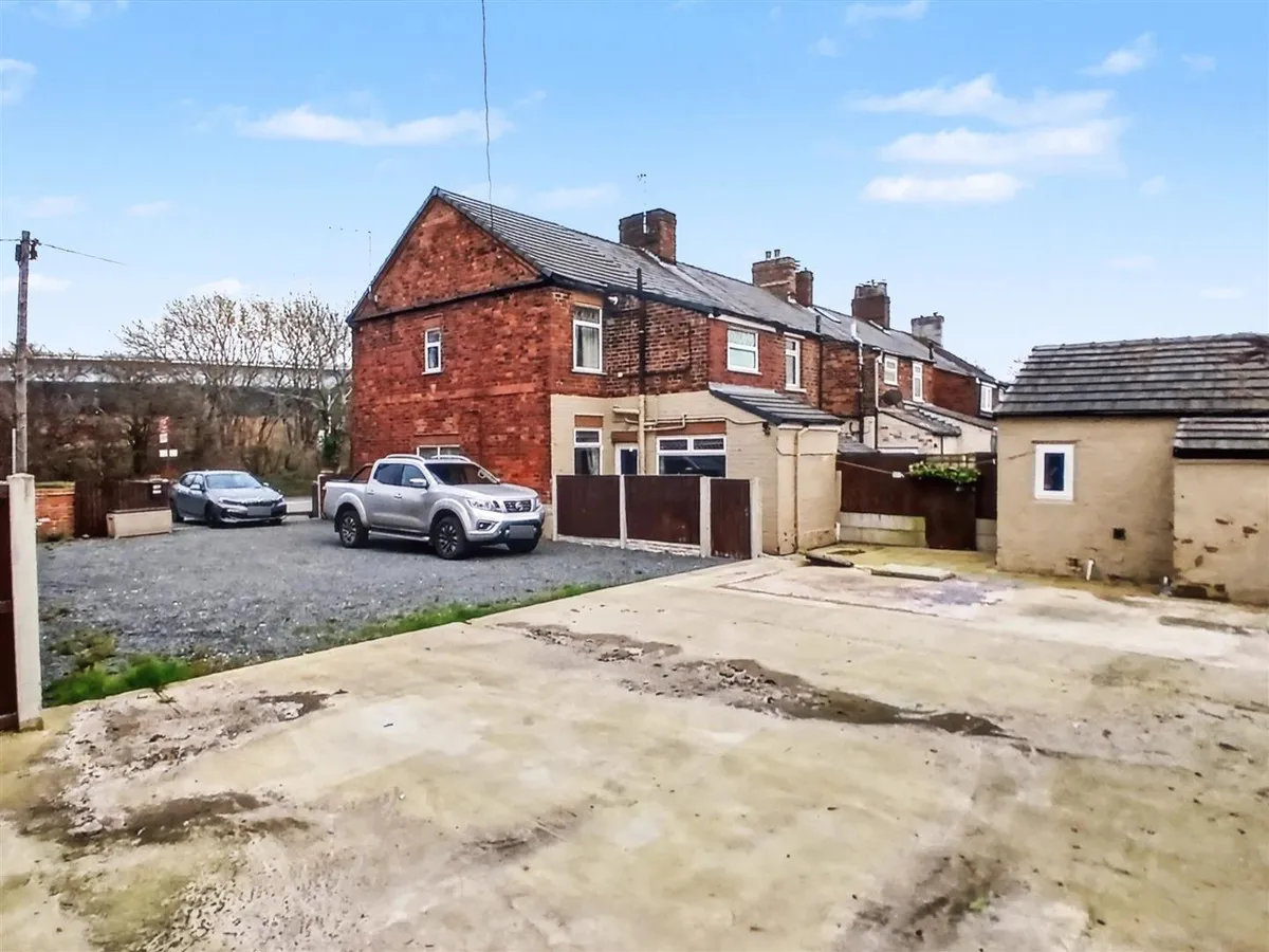 Booth Lane, Midddlewich, CW10, photo 8