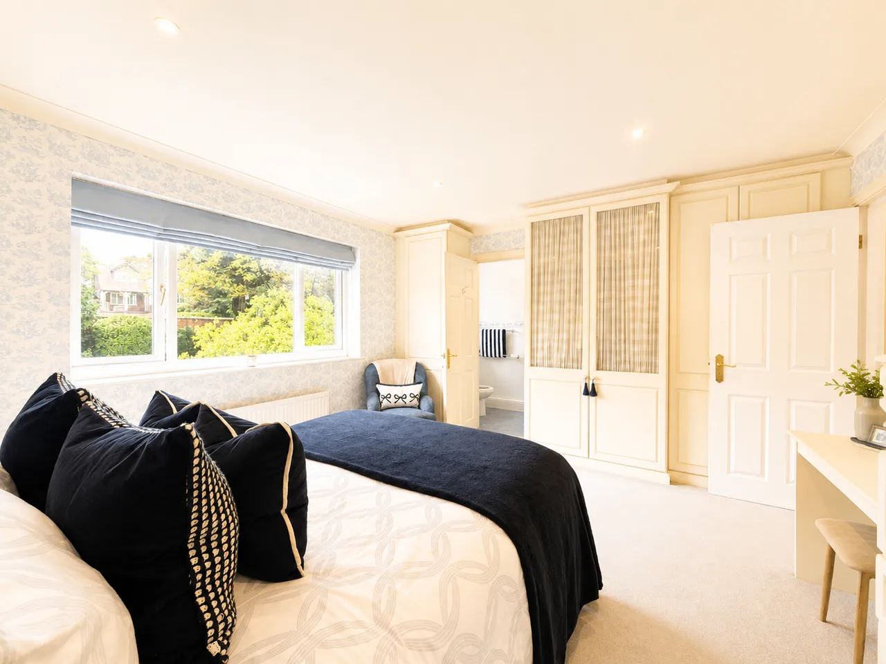 Buxton Road West, Disley, SK12, photo 20