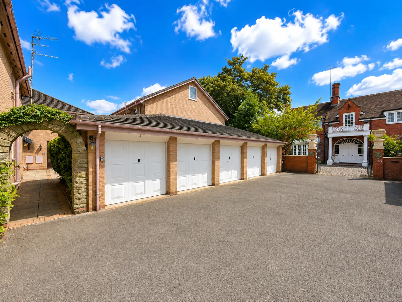 Buxton Road West, Disley, SK12, photo 46