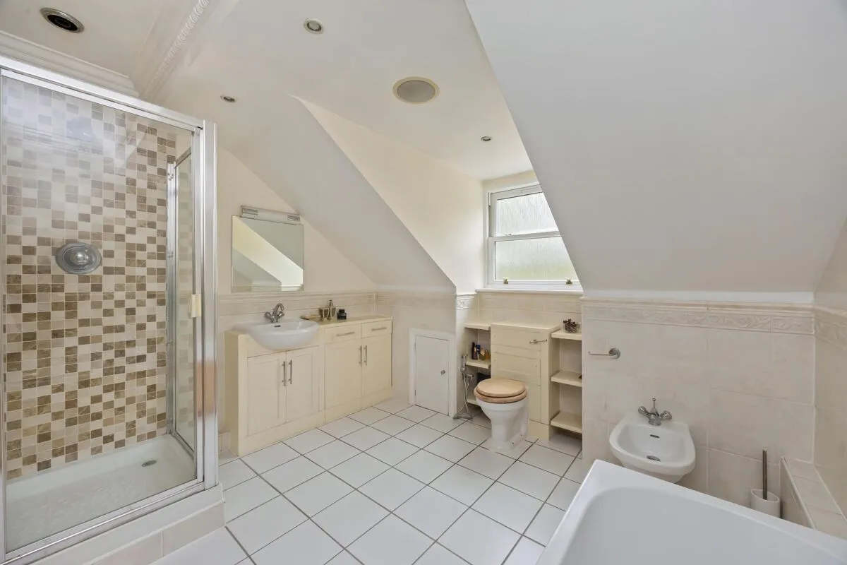 Pachesham Park, Leatherhead, KT22, photo 18