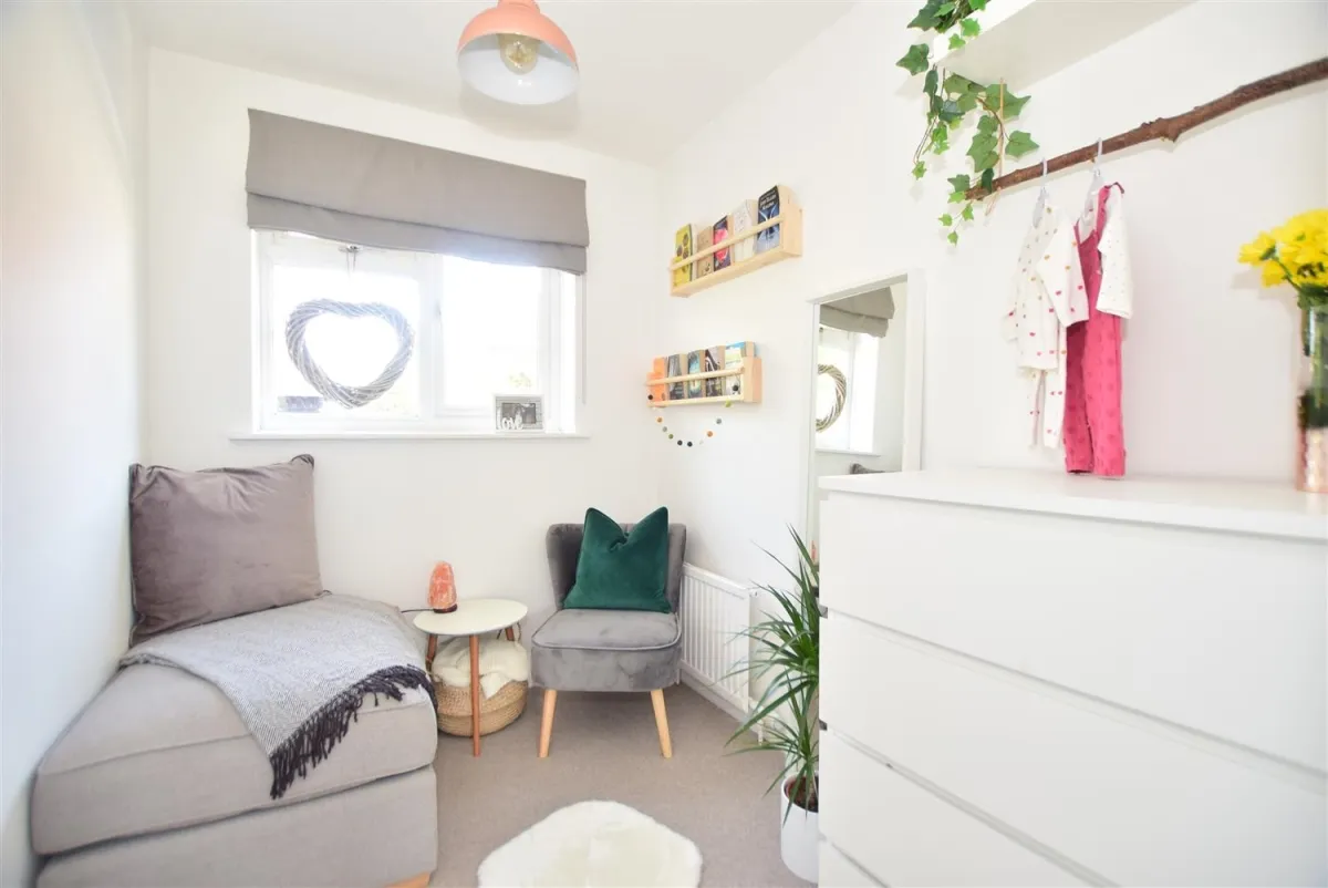Ridgehurst Drive, Horsham, RH12, photo 6