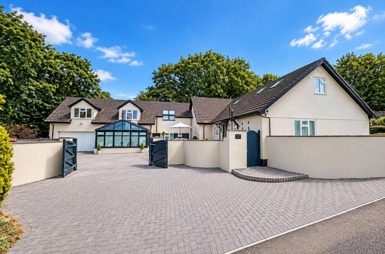8 bed house for sale, Spreyton, Crediton, EX17