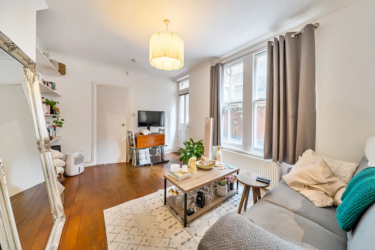 Ground Floor, 214 Stewarts Road, London, photo 9
