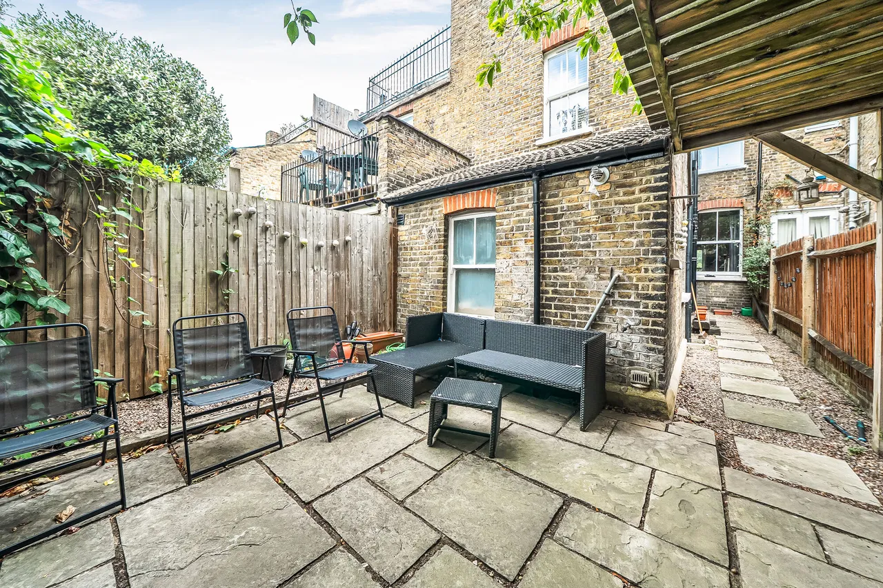 Ground Floor, 214 Stewarts Road, London, photo 4