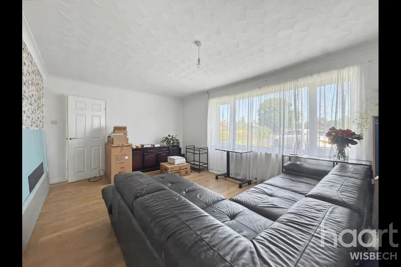 Les Baux Place, Wisbech, PE13, photo 8