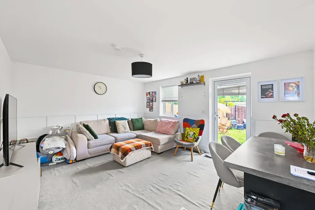Haxters End, Berkhamsted, Hertfordshire, HP4 3FJ, photo 3