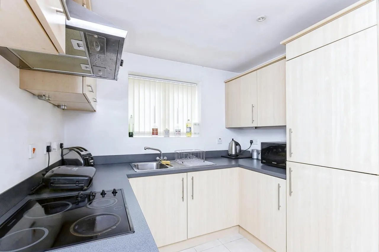 Wood Street, Hinckley, LE10, photo 5