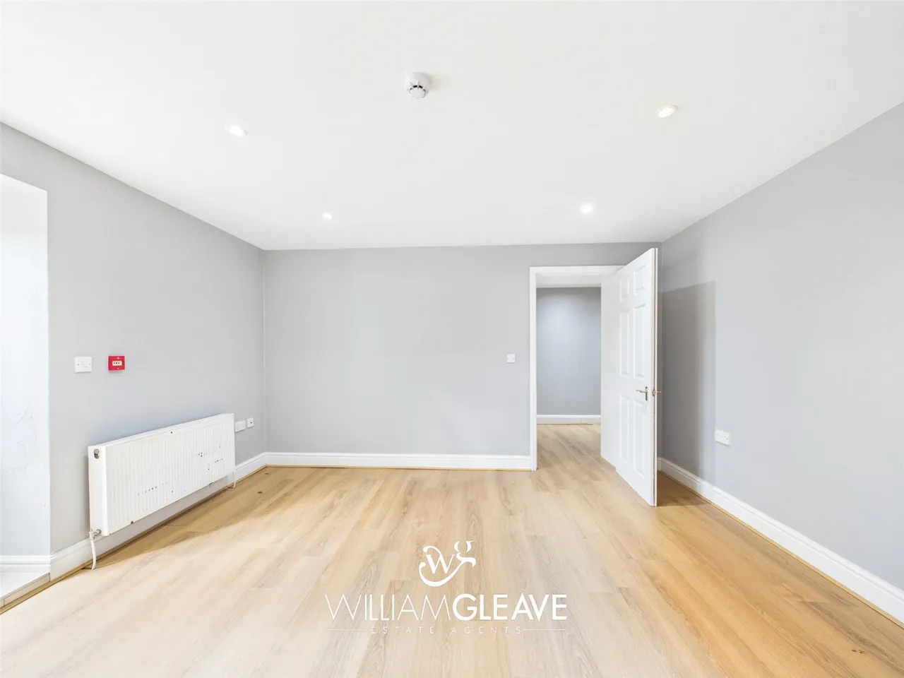 York Road, Llandudno, Conwy, LL30 2EF, photo 11